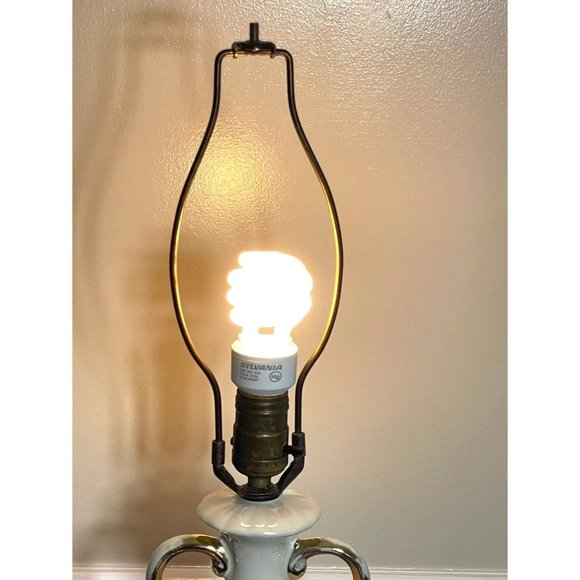 Vintage Porcelain Urn Style Table Lamp Victorian Scene Colonial Couple - Picture 9 of 12